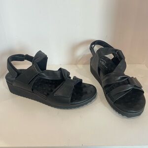 Ros Hommerson Black Hillary Adjustable Strap Platform Sandal Women Size 9.5 Wide